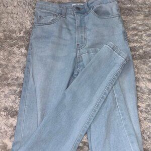 size 24 forever21 light blue skinny jeans